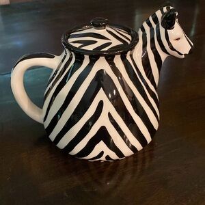 Vintage zebra tea pot (1990s)